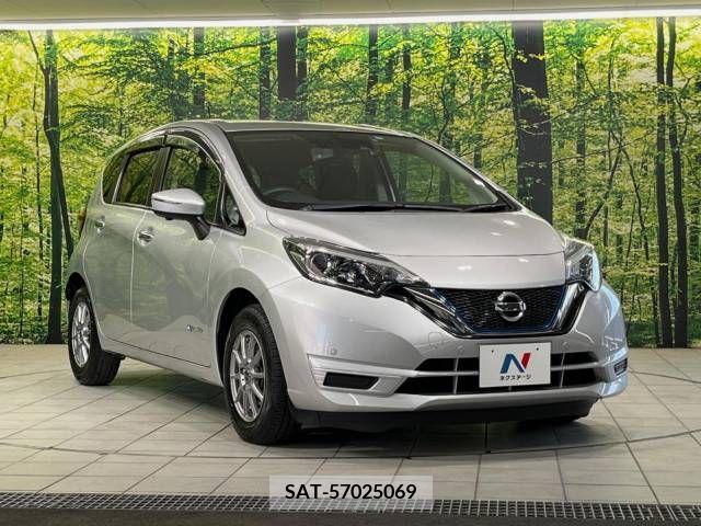 Nissan NOTE 2017-05 305382-16