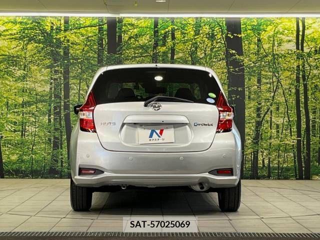 Nissan NOTE 2017-05 305382-15