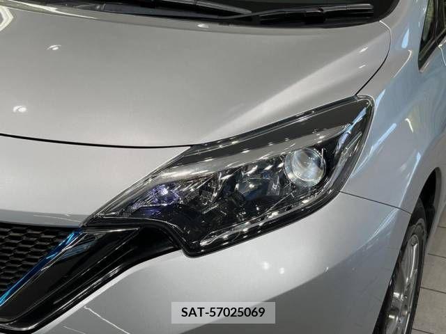 Nissan NOTE 2017-05 305382-12