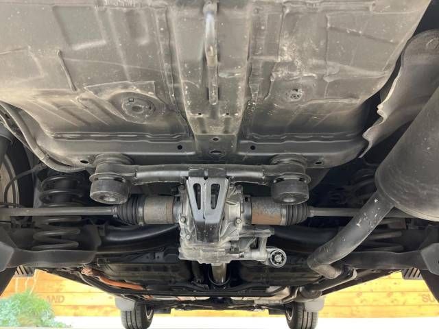 Honda VEZEL 2014-06 193797-19
