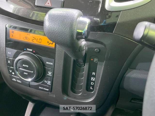 Mitsubishi DELICA D2 2013-05 311419-6