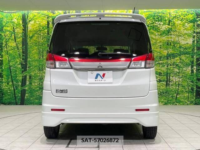 Mitsubishi DELICA D2 2013-05 311419-15