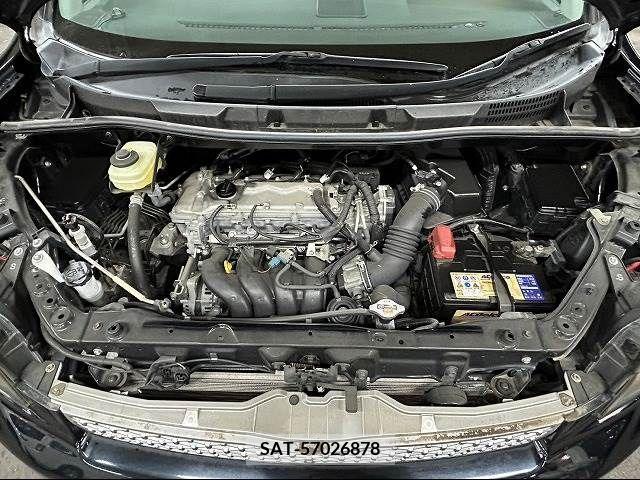 Toyota VOXY 2011-02 210364-13