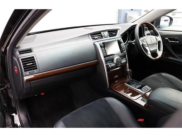 Toyota MARK X 2016-07 22157-17