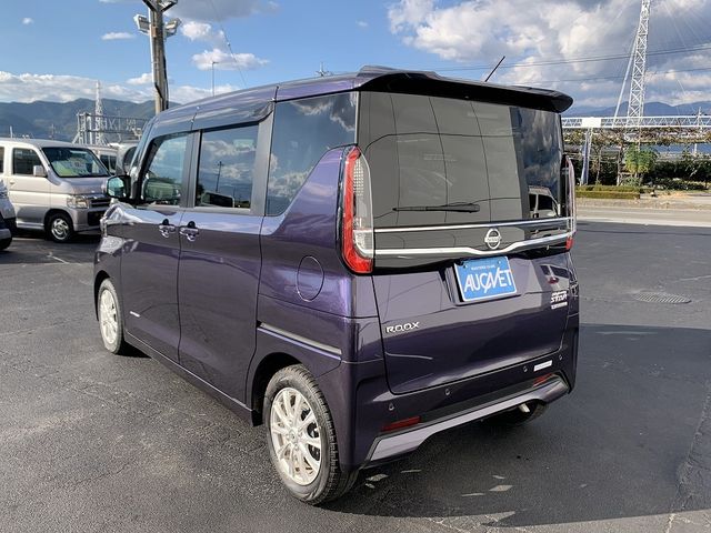 Nissan ROOX 2022-06 18282-5