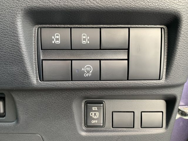 Nissan ROOX 2022-06 18282-19