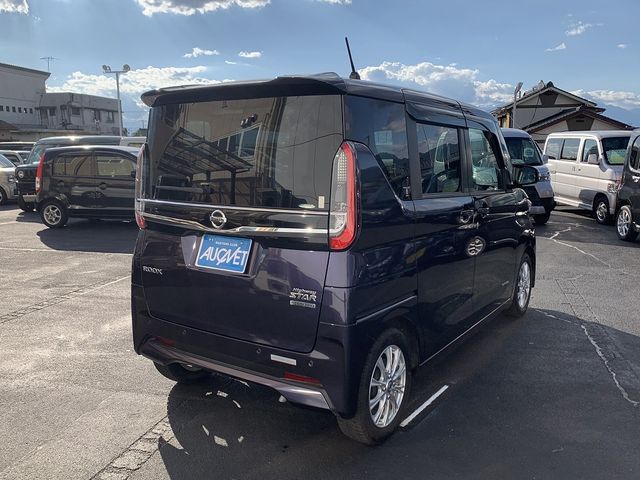 Nissan ROOX 2022-06 18282-3