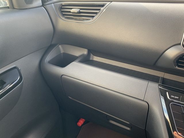 Nissan ROOX 2022-06 18282-10