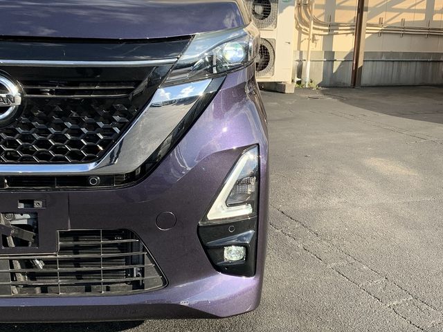 Nissan ROOX 2022-06 18282-28