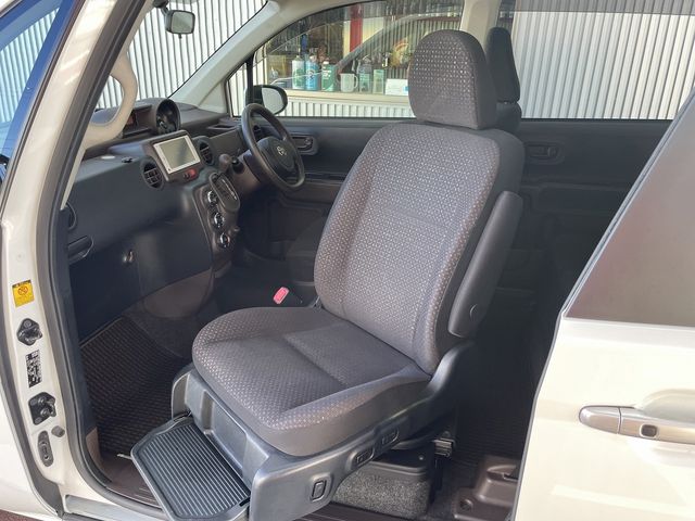 Toyota PORTE 2012-12 21070-7