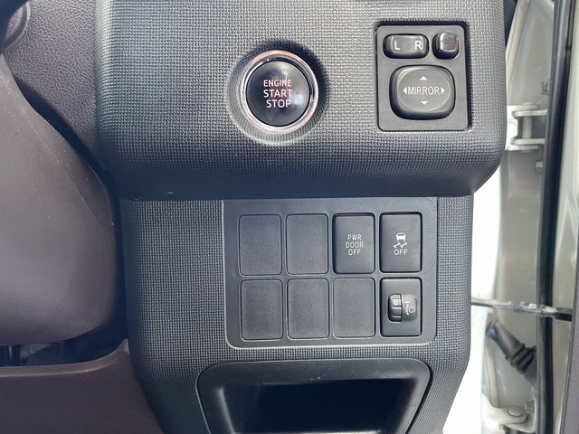 Toyota PORTE 2012-12 21070-18