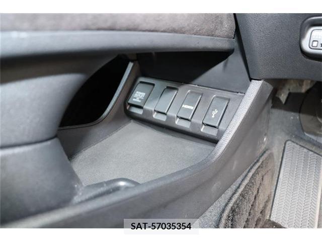 Honda VEZEL 2019-04 251643-10