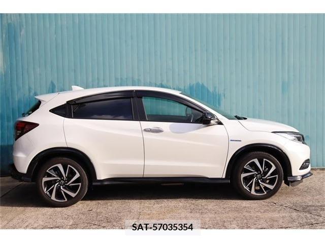 Honda VEZEL 2019-04 251643-3