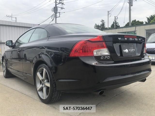 Volvo C70 2010-10 370189-2