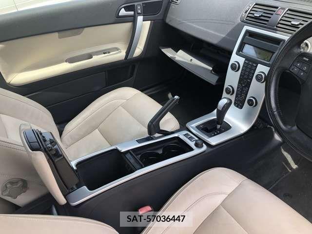 Volvo C70 2010-10 370189-13