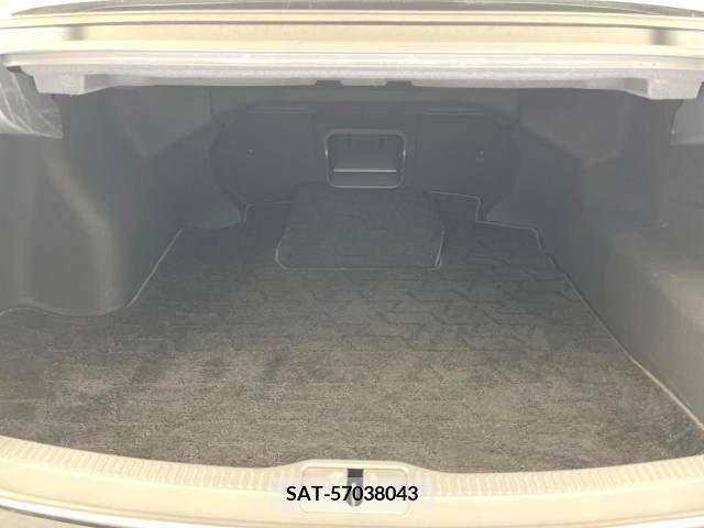 Toyota CROWN 2022-11 345819-11