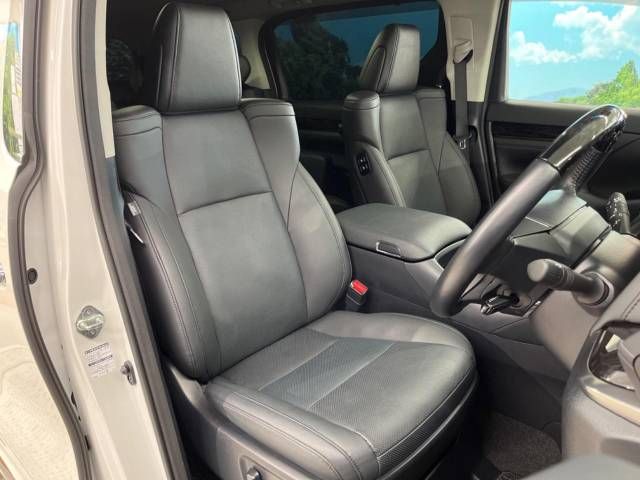 Toyota ALPHARD 2022-11 195859-7