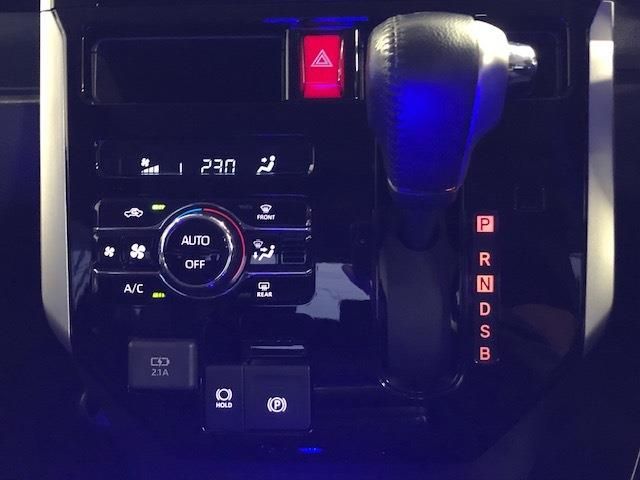 Toyota ROOMY 2022-03 19922-13
