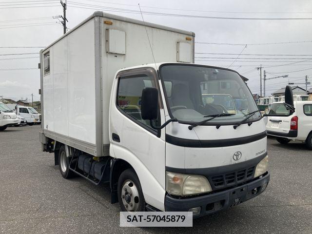 Toyota TOYOACE 2006-02 375606-0