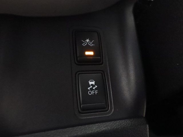 Nissan SERENA 2016-09 181012-12