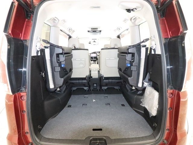 Nissan SERENA 2016-09 181012-8