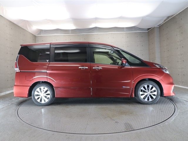 Nissan SERENA 2016-09 181012-22