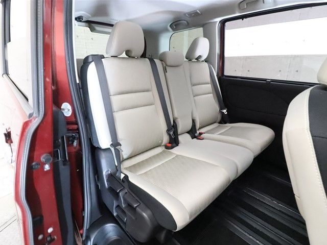 Nissan SERENA 2016-09 181012-4