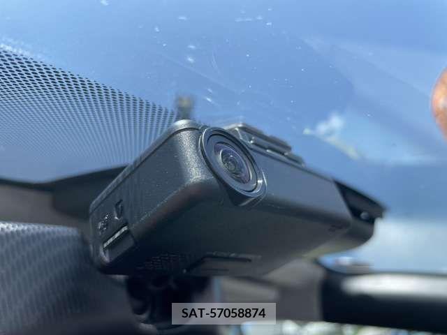 Nissan LEAF 2019-09 324800-7
