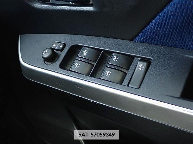 Toyota ROOMY 2017-01 367394-21