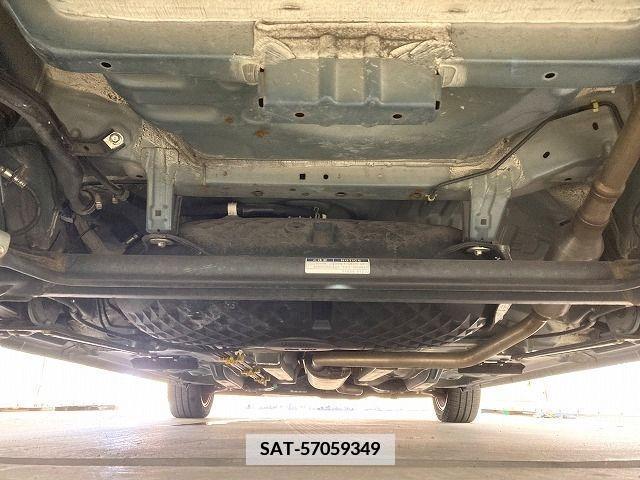 Toyota ROOMY 2017-01 367394-7