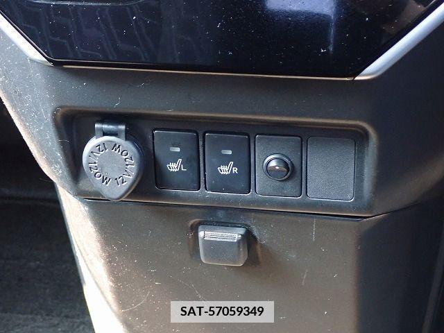 Toyota ROOMY 2017-01 367394-23