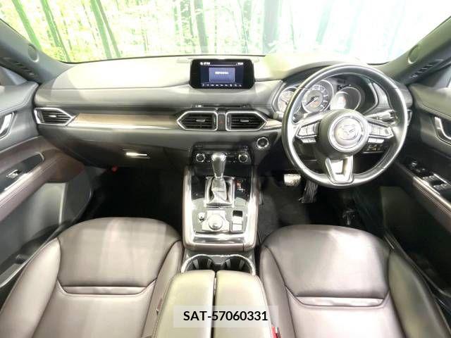 Mazda CX-8 2018-02 214085-1