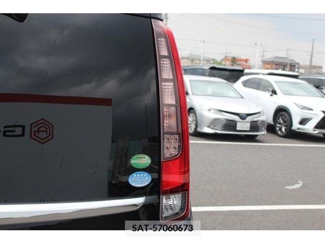 Toyota ESQUIRE 2014-12 297172-10