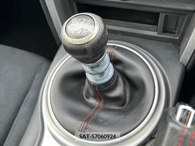 Subaru BRZ 2012-06 320843-5
