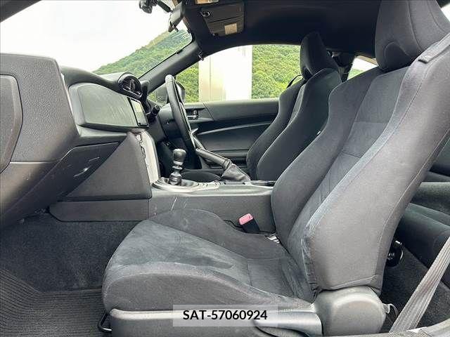 Subaru BRZ 2012-06 320843-16