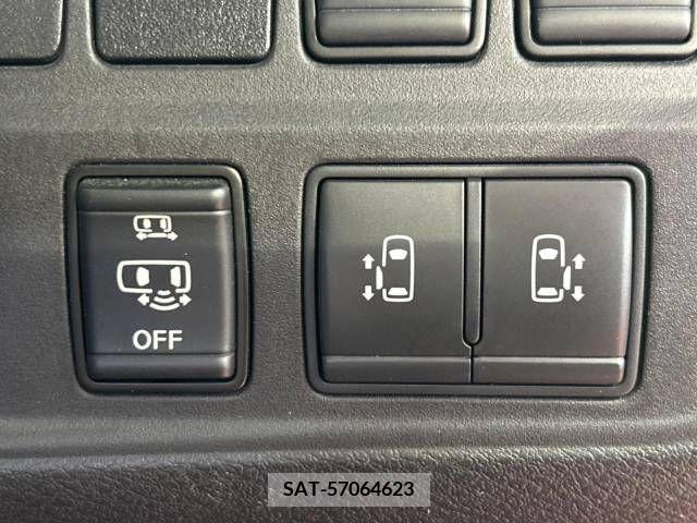 Nissan SERENA 2019-07 349674-7