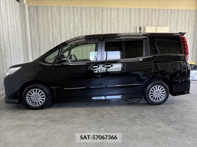 Toyota NOAH 2014-04 240420-11