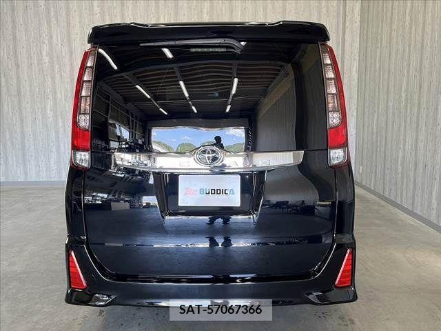 Toyota NOAH 2014-04 240420-13