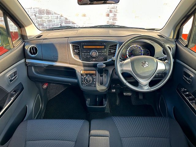 Suzuki WAGON R 2013-03 28778-1