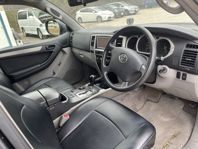Toyota HILUX SURF 2005-07 186001-1