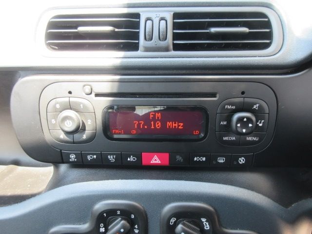 Fiat PANDA 2017-06 5656-13