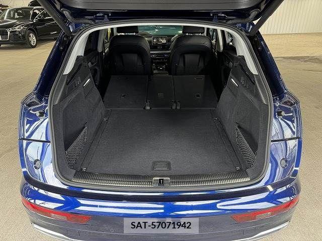Audi Q5 2019-08 317965-6
