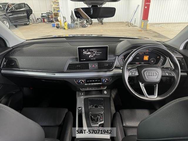 Audi Q5 2019-08 317965-1