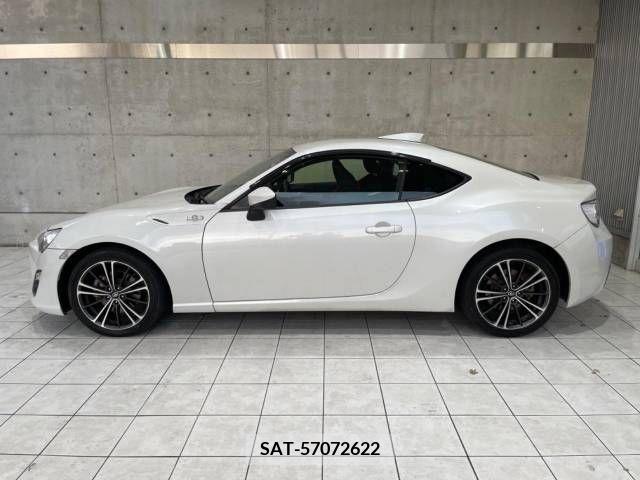 Toyota 86 2012-04 388917-13
