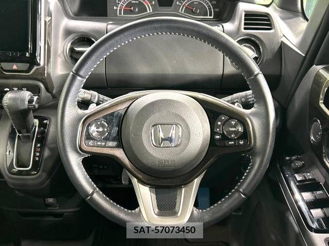 Honda N BOX CUSTOM 2019-10 307219-11