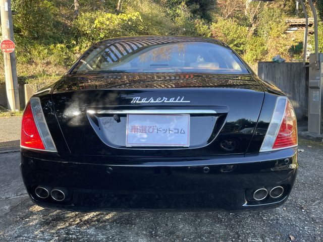 Maserati QUATTROPORTE 2004-12 187671-11