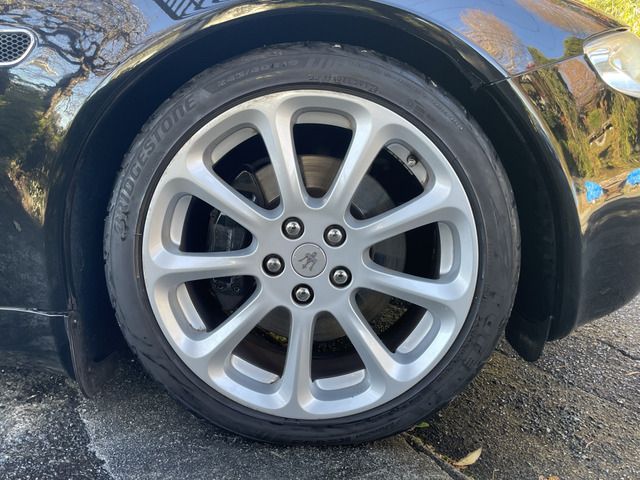 Maserati QUATTROPORTE 2004-12 187671-16