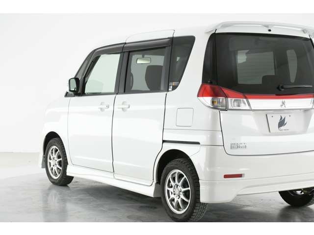 Mitsubishi DELICA D2 2012-08 15363-7
