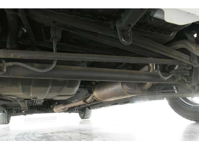 Mitsubishi DELICA D2 2012-08 15363-9