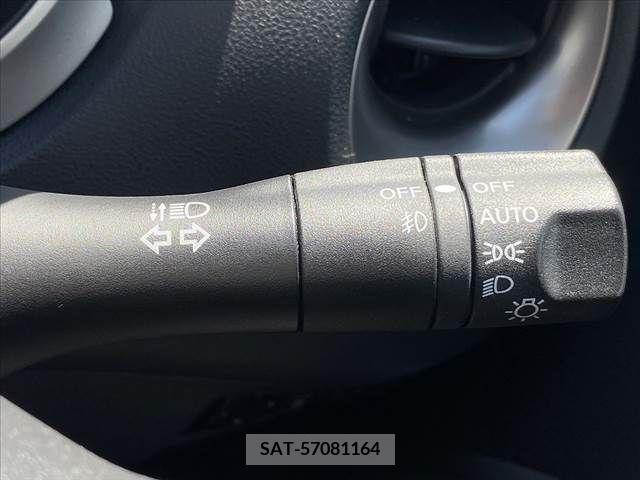 Nissan JUKE 2013-08 349235-27